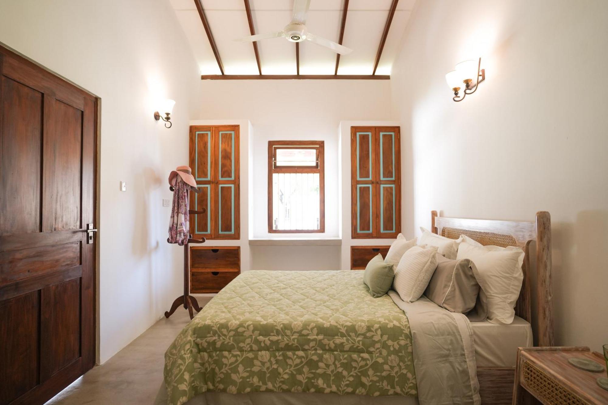 Summer House - Private Villa Close To International Airport Bia Я-Эла Экстерьер фото