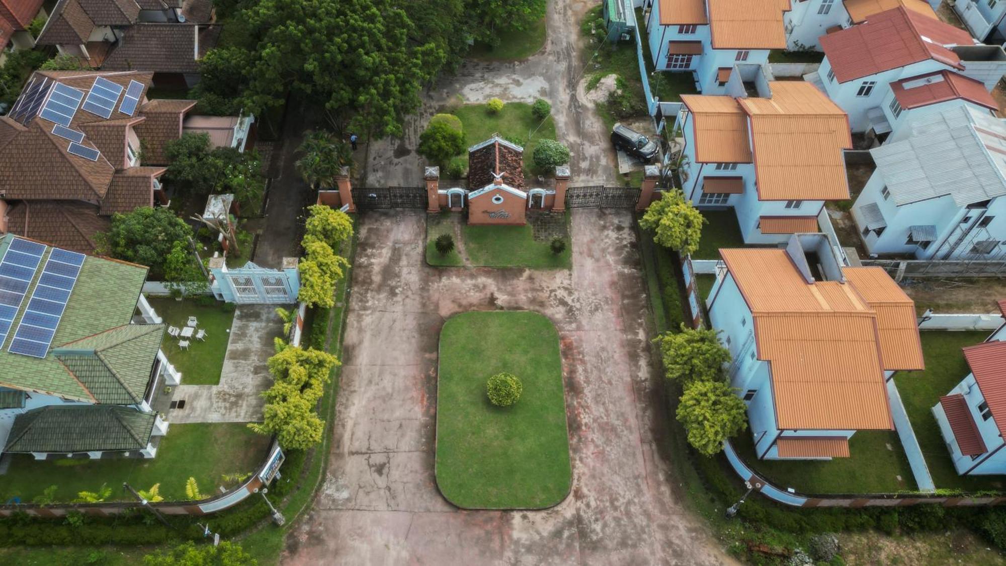 Summer House - Private Villa Close To International Airport Bia Я-Эла Экстерьер фото