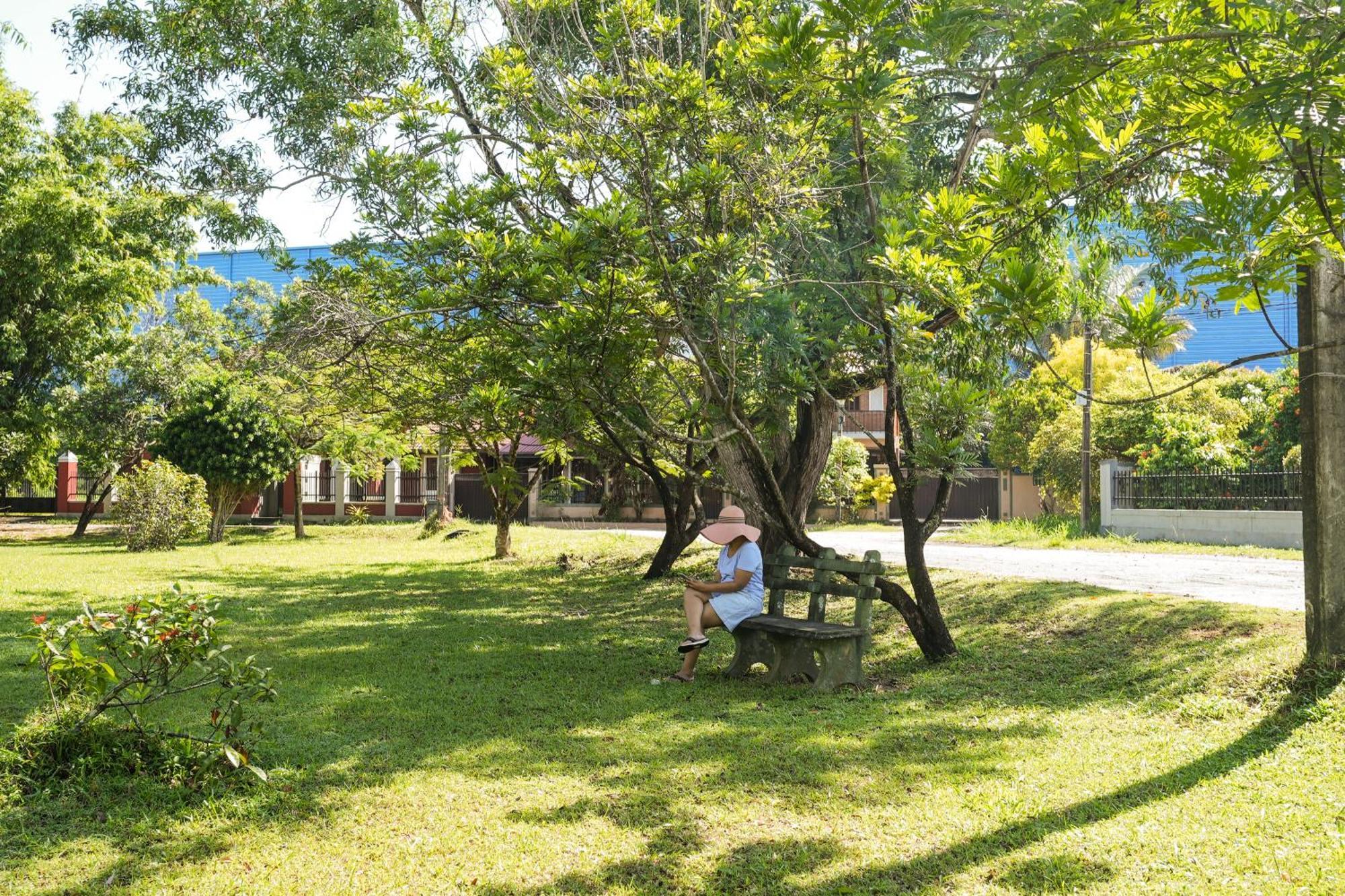 Summer House - Private Villa Close To International Airport Bia Я-Эла Экстерьер фото