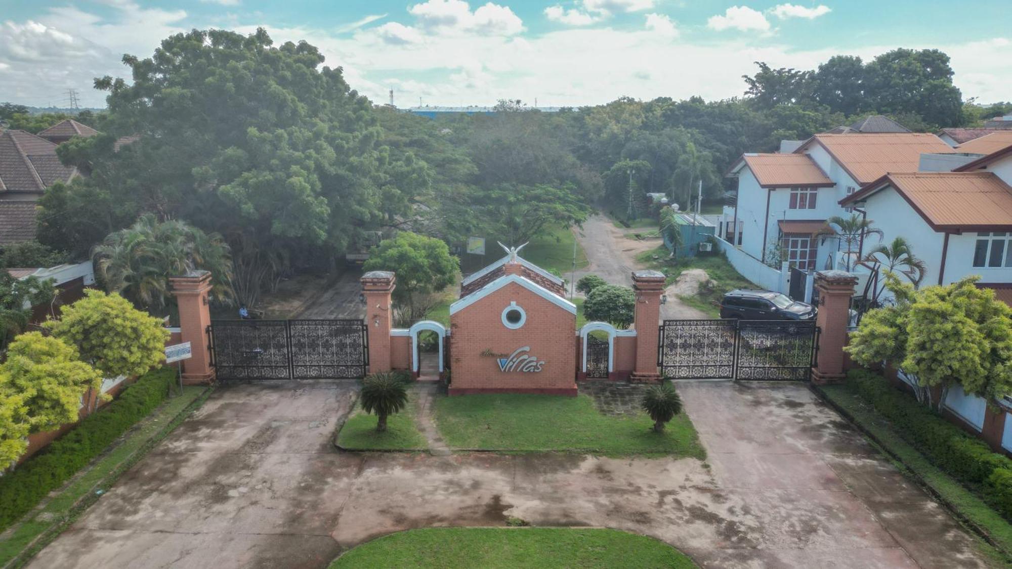 Summer House - Private Villa Close To International Airport Bia Я-Эла Экстерьер фото